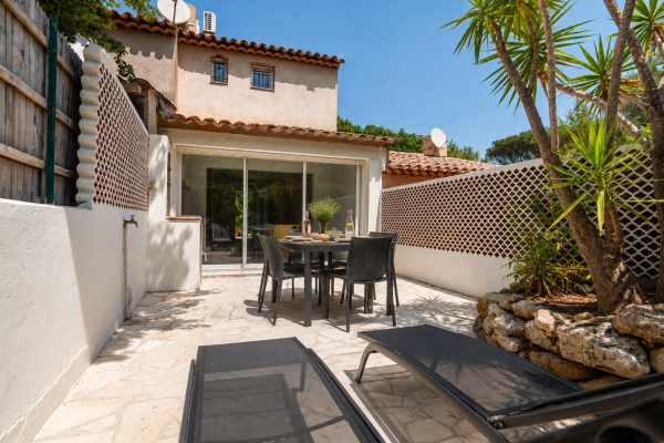 Maison de luxe à vendre à Gassin, 720 000 €, Photo 1