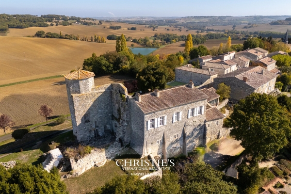 Maison de luxe à vendre à Larroque-Engalin, 1 250 000 €, Photo 1