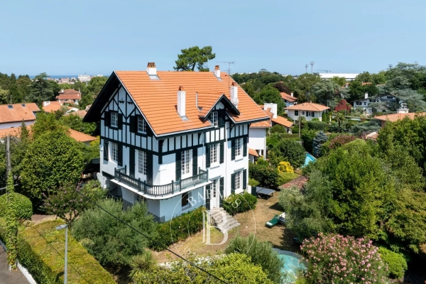 Luxury House for sale in Biarritz, 3 200 000 €, Photo 1