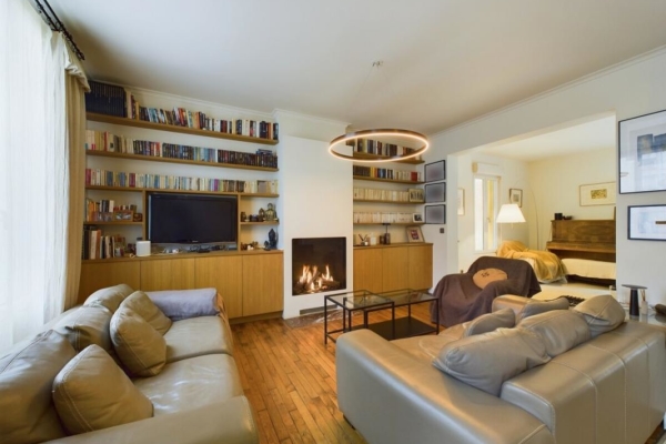 Maison de luxe à vendre à Nanterre, 749 000 €, Photo 1