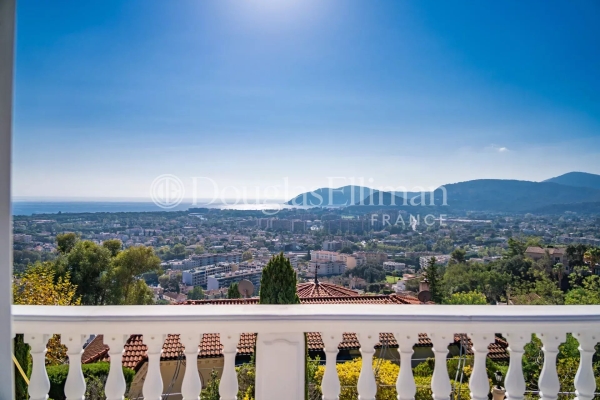 Maison de luxe à vendre à Mandelieu-la-Napoule, 3 200 000 €, Photo 2