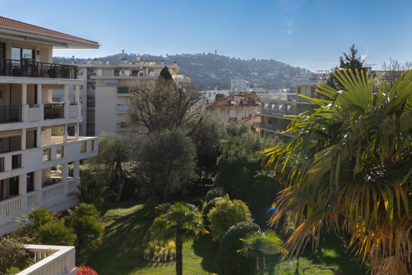 Appartement de luxe à vendre à Cannes, 1 000 000 €, Photo 2