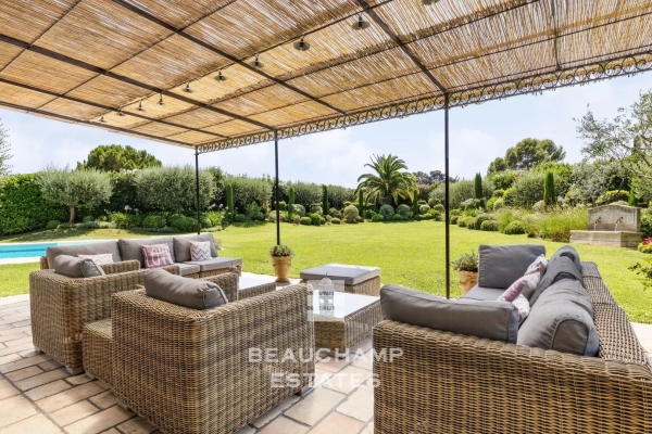 Luxury House for rental in Mougins, 9 500 €, Photo 2