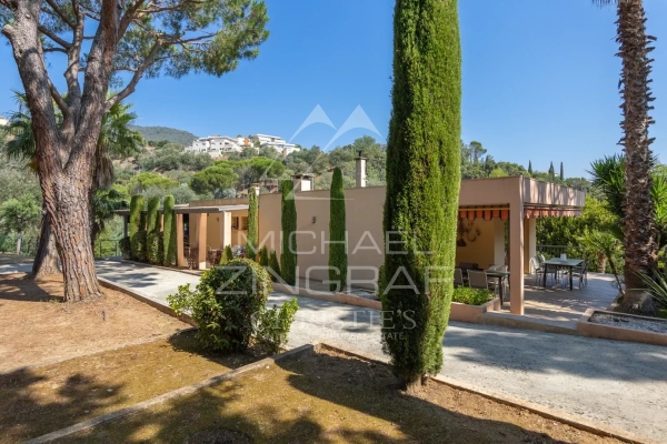 Maison de luxe à vendre à Mandelieu-la-Napoule, 990 000 €, Photo 2
