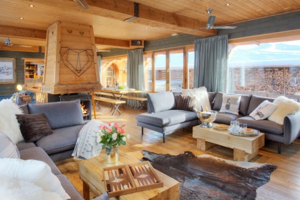 Maison de luxe à vendre à La Clusaz, 2 625 000 €, Photo 2