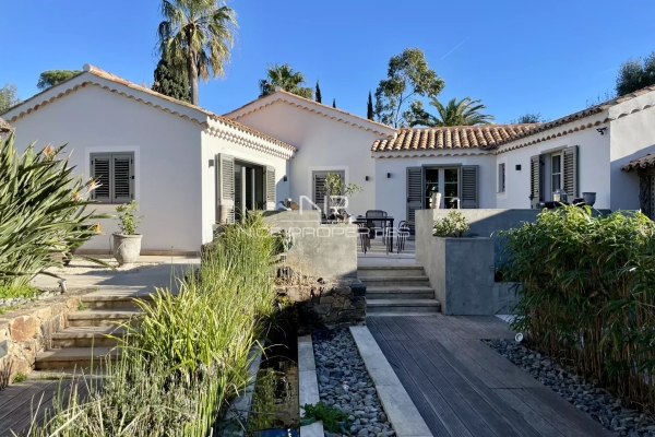 Maison de luxe à vendre à Sainte-Maxime, 1 860 000 €, Photo 3