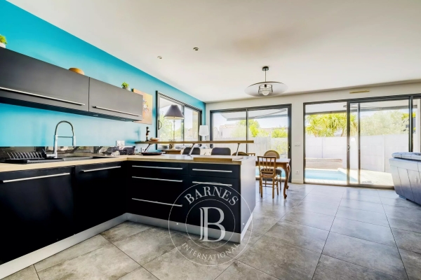 Maison de luxe à vendre à Bordeaux, 850 000 €, Photo 4