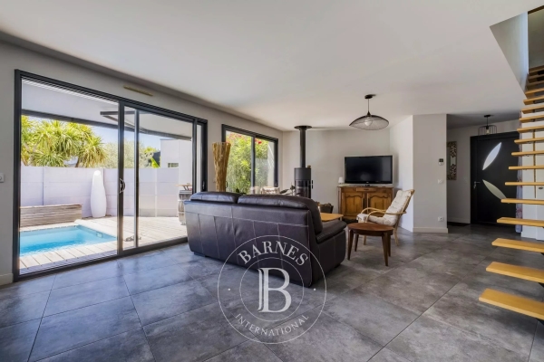 Maison de luxe à vendre à Bordeaux, 850 000 €, Photo 6