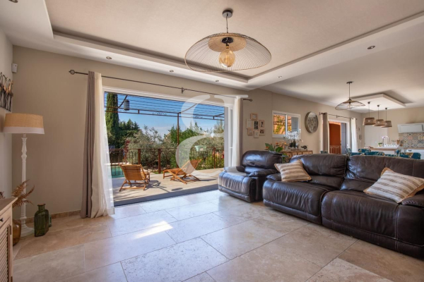 Maison de luxe à vendre à L Isle-sur-La-Sorgue, 864 000 €, Photo 6