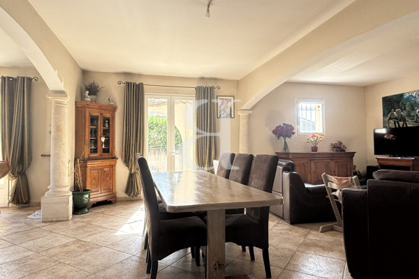 Maison de luxe à vendre à L Isle-sur-La-Sorgue, 649 000 €, Photo 7
