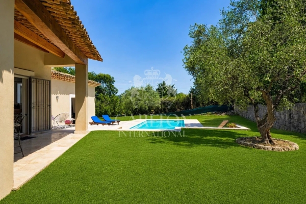 Maison de luxe à vendre à Grasse, 849 000 €, Photo 7