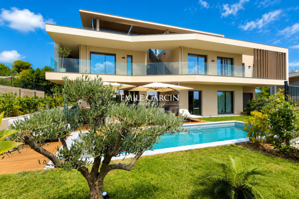 Maison de luxe à louer à Mougins, 14 000 €, Photo 1