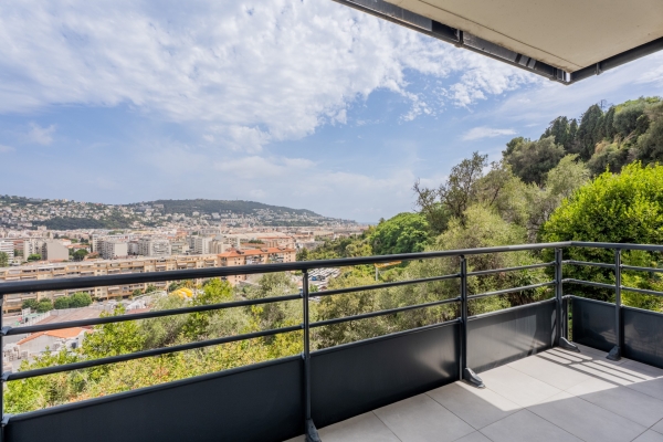 Luxury Apartment for sale in Nice, 215 000 €, Photo 1