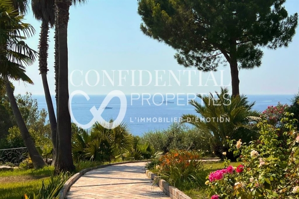 Maison de luxe à vendre à Saint-Tropez, 52 500 000 €, Photo 1