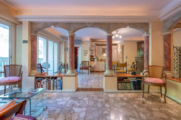 Appartement de luxe à vendre à Beaulieu-sur-Mer, 780 000 €, Photo 1