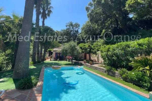 Maison de luxe à vendre à La Garde-Freinet, 880 000 €, Photo 1