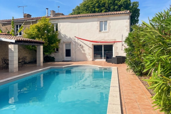 Maison de luxe à vendre à Villedoux, 598 000 €, Photo 1