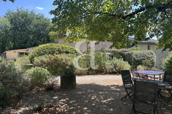 Maison de luxe à vendre à Mirabel-Aux-Baronnies, 990 000 €, Photo 2