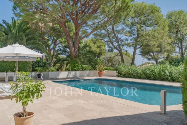 Maison de luxe à vendre à Saint-Jean-Cap-Ferrat, 5 500 000 €, Photo 2