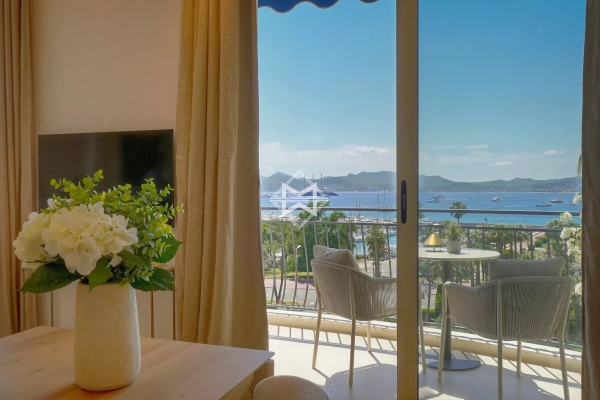 Luxury Apartment for sale in Cannes, 2 395 000 €, Photo 2