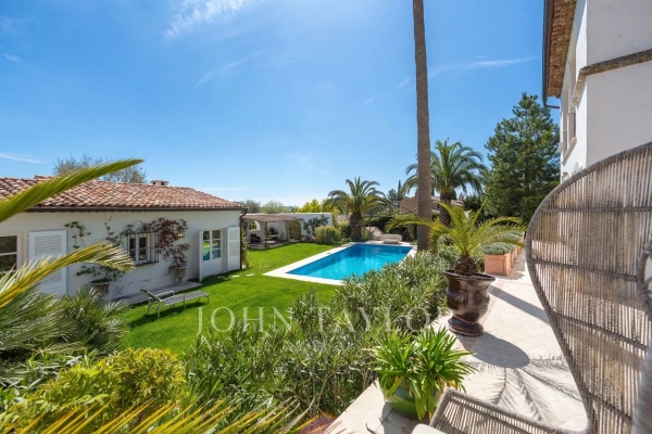 Maison de luxe à vendre à La Colle-sur-Loup, 3 300 000 €, Photo 2