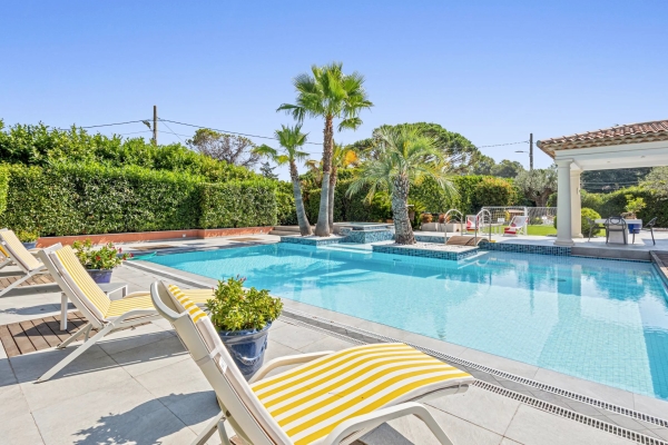 Maison de luxe à vendre à Mougins, 1 840 000 €, Photo 2
