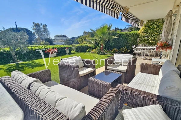 Appartement de luxe à vendre à Cannes, 950 000 €, Photo 2