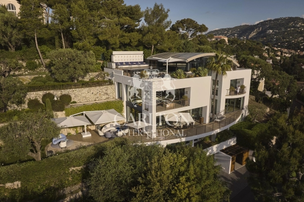 Maison de luxe à louer à Saint-Jean-Cap-Ferrat, 1 400 000 €, Photo 3