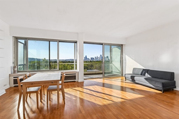 Luxury Apartment for sale in Paris 16ème, 950 000 €, Photo 4