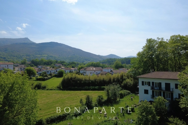 Luxury Apartment for sale in Ascain, 457 600 €, Photo 1