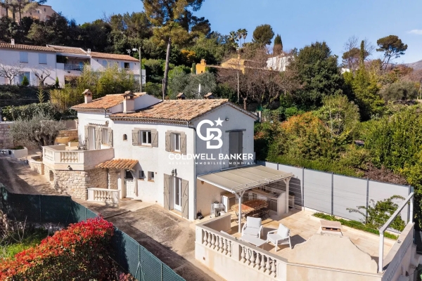 Maison de luxe à vendre à Saint-Paul-de-Vence, 745 000 €, Photo 1