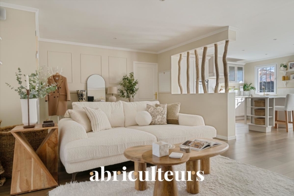 Maison de luxe à vendre à Aix-en-Provence, 624 990 €, Photo 1