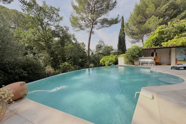 Maison de luxe à vendre à Mougins, 850 000 €, Photo 1