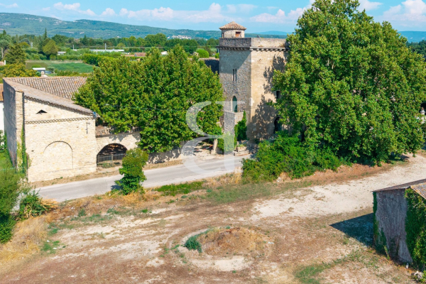 Maison de luxe à vendre à L Isle-sur-La-Sorgue, 2 128 000 €, Photo 1