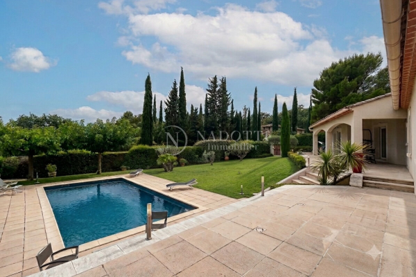 Maison de luxe à vendre à Caumont-sur-Durance, 890 000 €, Photo 2