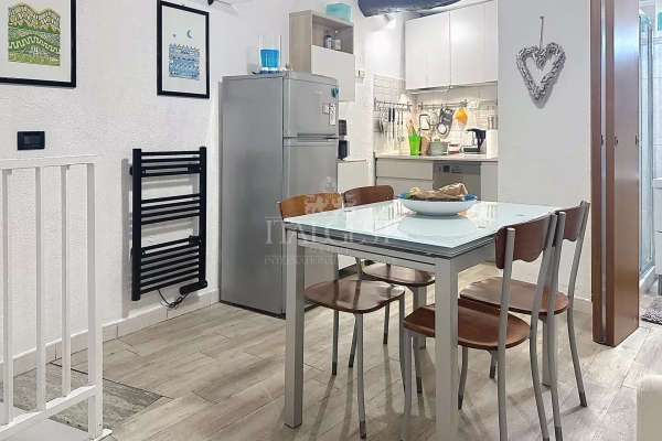 Appartement de luxe à vendre à Menton, 245 000 €, Photo 2