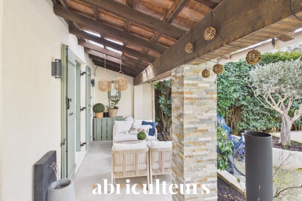 Maison de luxe à vendre à Aix-en-Provence, 624 990 €, Photo 2