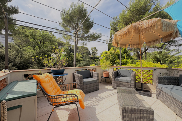 Luxury House for sale in Mougins, 850 000 €, Photo 2