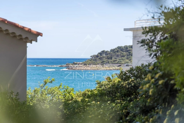 Luxury House for sale in Cap d'Antibes, 3 800 000 €, Photo 2