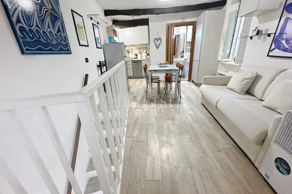 Appartement de luxe à vendre à Menton, 245 000 €, Photo 3