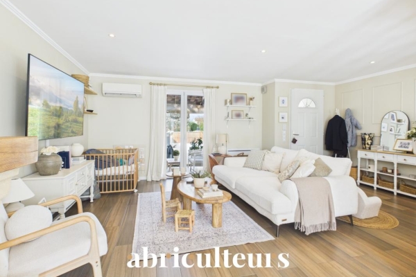 Maison de luxe à vendre à Aix-en-Provence, 624 990 €, Photo 3