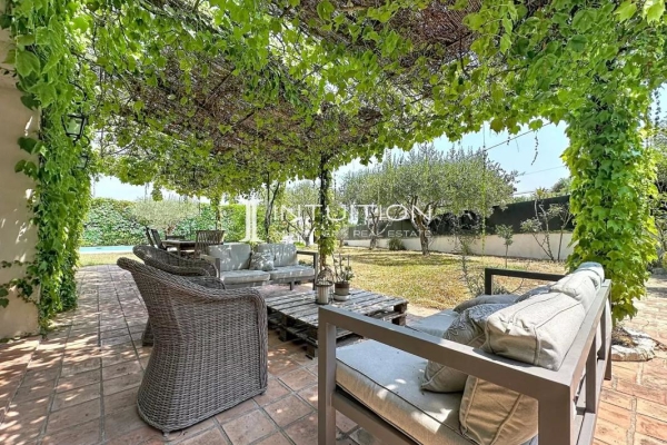 Luxury House for sale in Mougins, 1 890 000 €, Photo 4