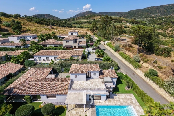 Maison de luxe à vendre à Sainte-Maxime, 1 995 000 €, Photo 1