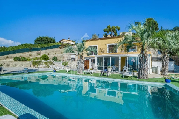 Maison de luxe à vendre à Colomars, 1 450 000 €, Photo 1