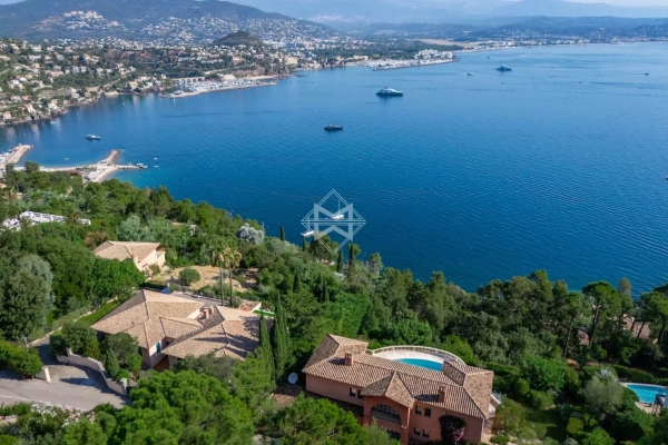 Luxury House for sale in Théoule-sur-Mer, 4 990 000 €, Photo 1