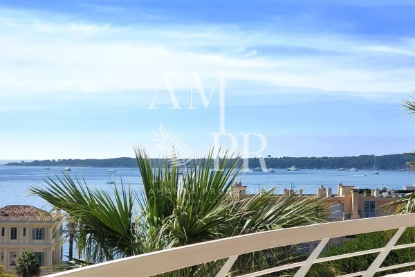 Luxury Apartment for sale in Cannes, 995 000 €, Photo 1