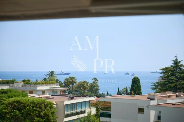 Luxury Apartment for sale in Cannes, 2 495 000 €, Photo 1