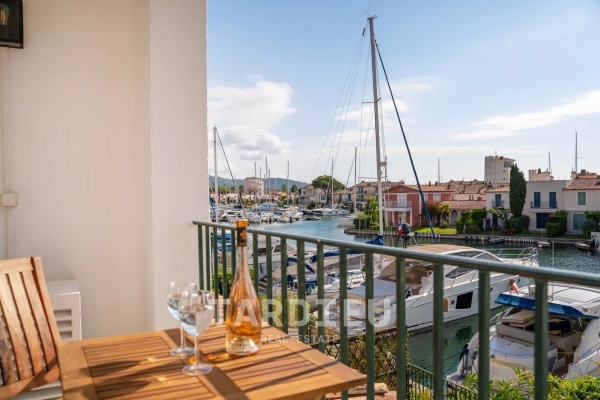 Appartement de luxe à vendre à Port Grimaud, 299 000 €, Photo 1