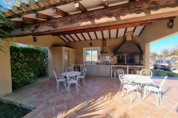 Appartement de luxe à vendre à Saint-Rémy-de-Provence, 310 000 €, Photo 2