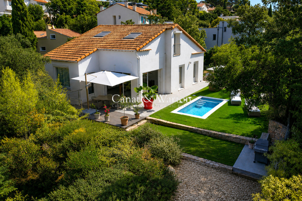 Luxury House for sale in Saint-Raphaël, 1 179 000 €, Photo 2